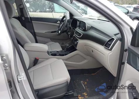 2020 Hyundai Tucson Se z USA, uszkodzony, nr VIN KM8J2CA42LU117329
